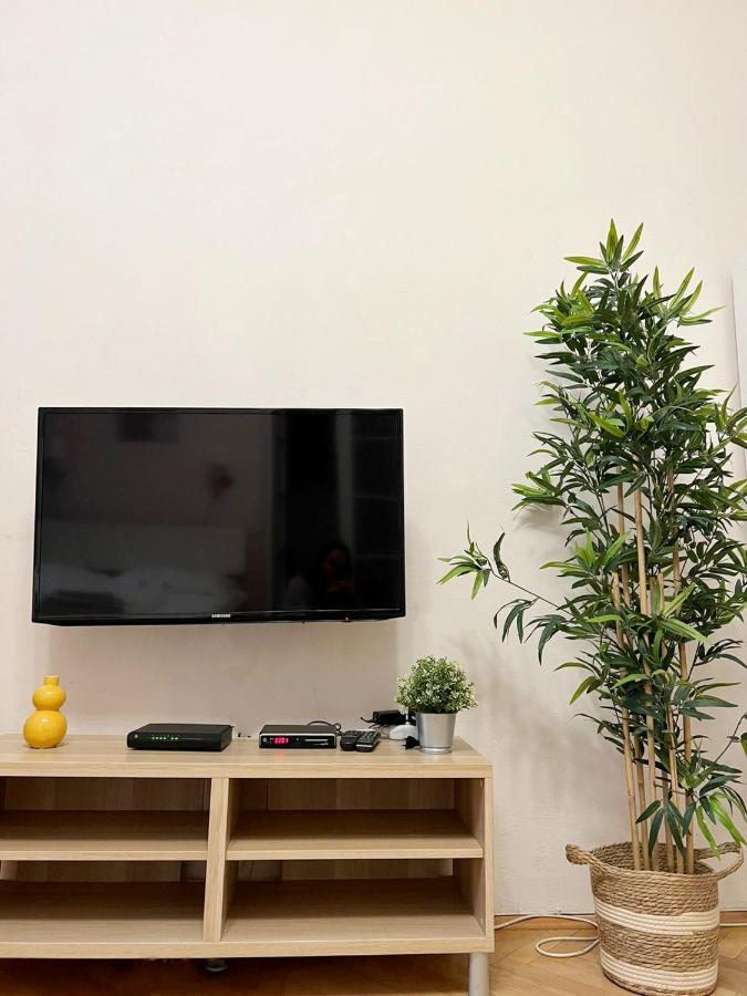 Modern Apartment Krakovska Praga Esterno foto